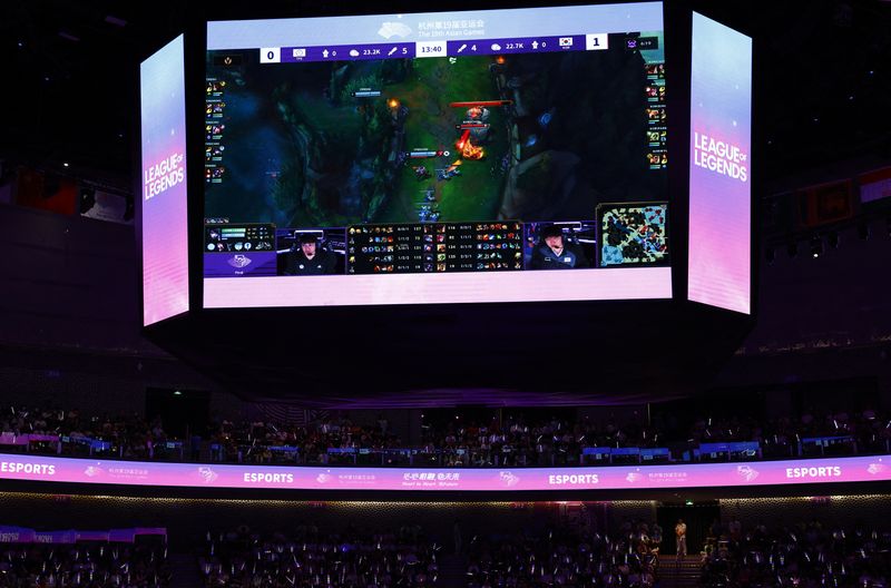 Milhares de pessoas assistam à final do Mundial de League of Legends na