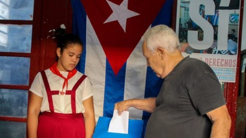 cubanos-vao-as-urnas