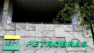 Petrobras reduz preço do gás natural em 8,1% a partir de maio
