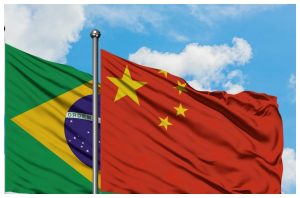 Entre a Queda da Selic e as Incertezas Chinesas: Para Onde Vai o Mercado Brasileiro?