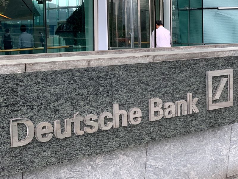 Deutsche Bank tem queda do lucro menor que a esperada e sinaliza mais dividendos