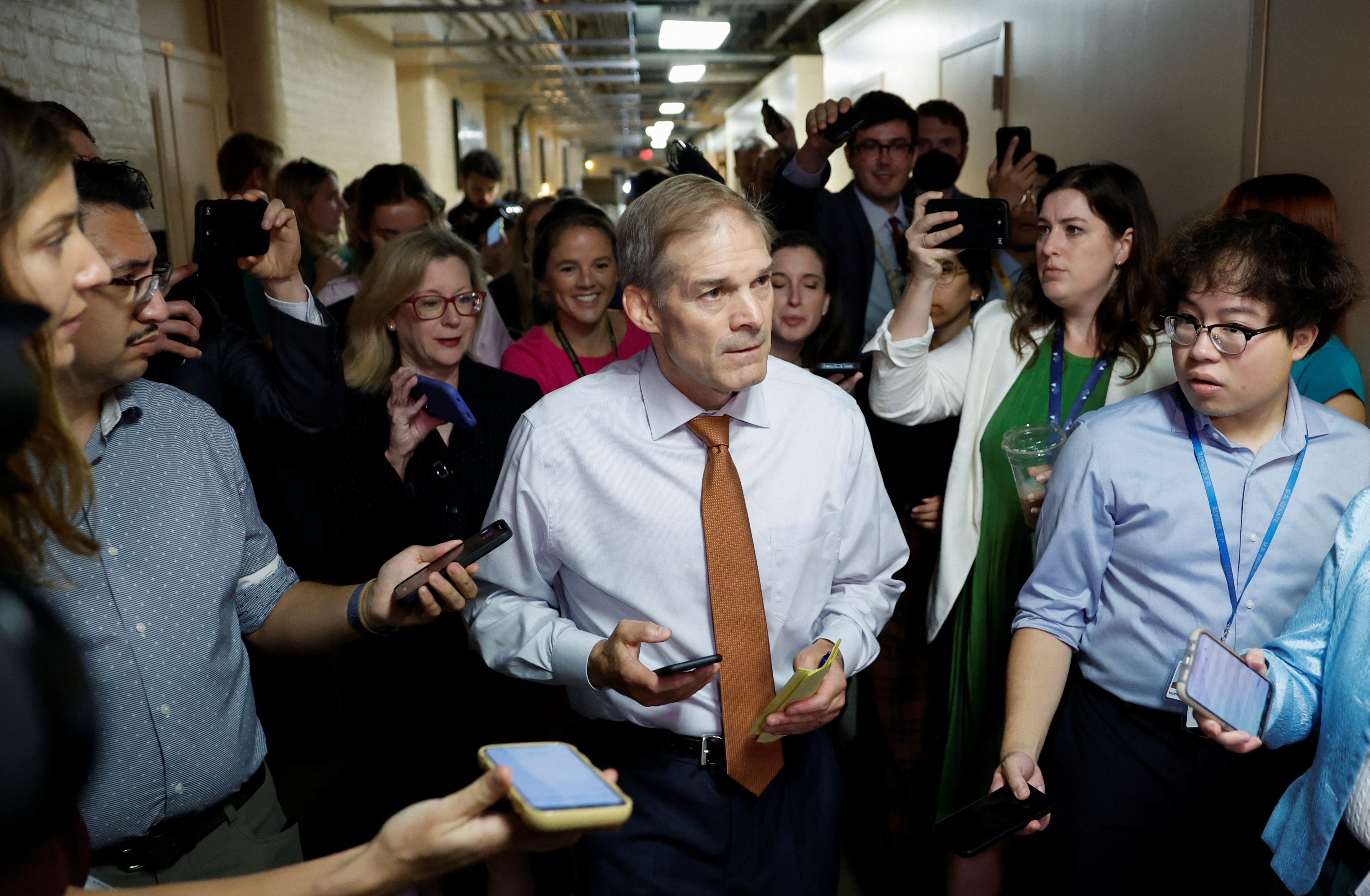 Steve Scalise e Jim Jordan tentam chegar à Presidência da Câmara dos Deputados dos EUA