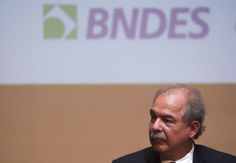 BNDES deve aprovar R$2,5 bi para prefeitura de São Paulo comprar 1,6 mil ônibus elétricos