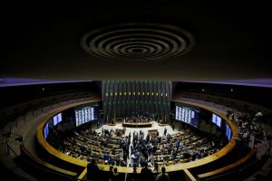 Taxação de offshores e fundos exclusivos deve ser votada nesta 3ª, diz relator