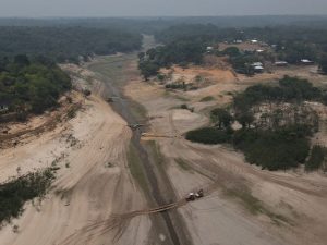 Seca histórica na Amazônia interrompe navegação de algumas barcaças de grãos