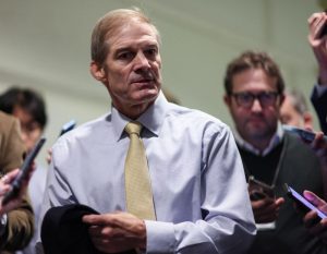 Conservador Jim Jordan diz que segue na disputa para presidente da Câmara dos EUA