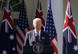Biden diz que Israel tem direito de se defender e deve proteger civis inocentes