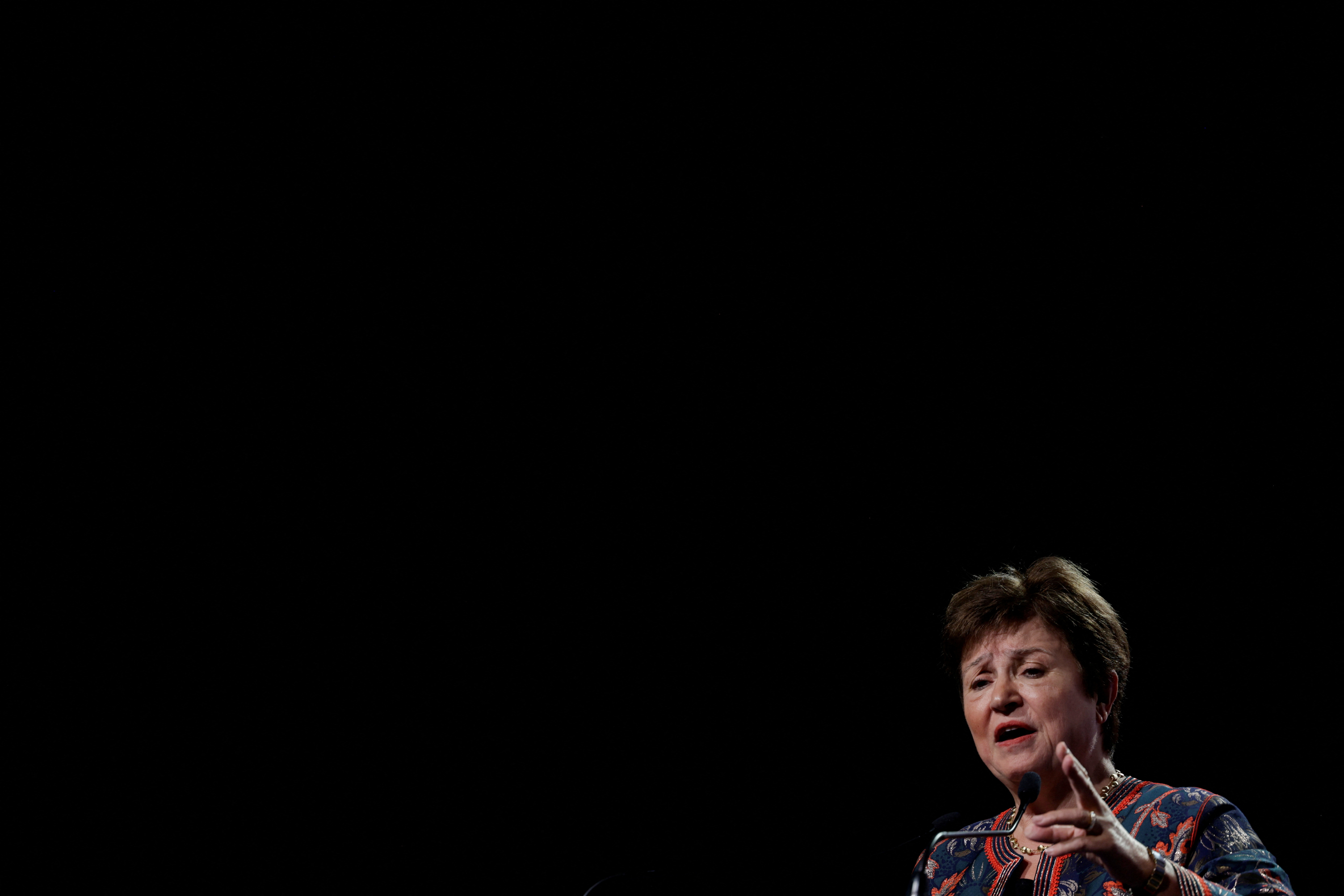 FMI vê apoio para financiamento maior e quer prazo para mudanças acionárias