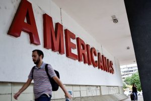 Americanas dispara após nova proposta a credores