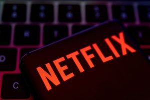 Netflix adiciona 9 milhões de assinantes no 3° tri e eleva preços no exterior