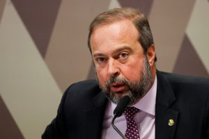 Petrobras vê 5,6 bi barris de óleo em bloco na Margem Equatorial, diz ministro