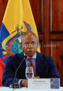Prefeito de Nova York viaja à América Latina na tentativa de desencorajar migrantes