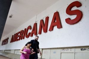 Americanas apresenta proposta a credores, incluindo emissão de nova dívida