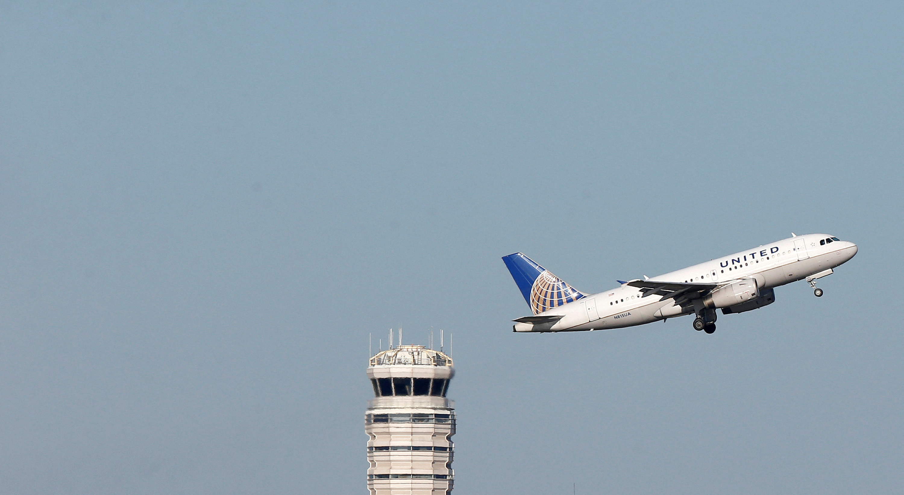 United Airlines vai encomendar 110 jatos Airbus e Boeing, dizem fontes