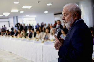 Governo não fala em mudar meta fiscal, mas defende cumprimento do Orçamento de 2024 em reunião com líderes