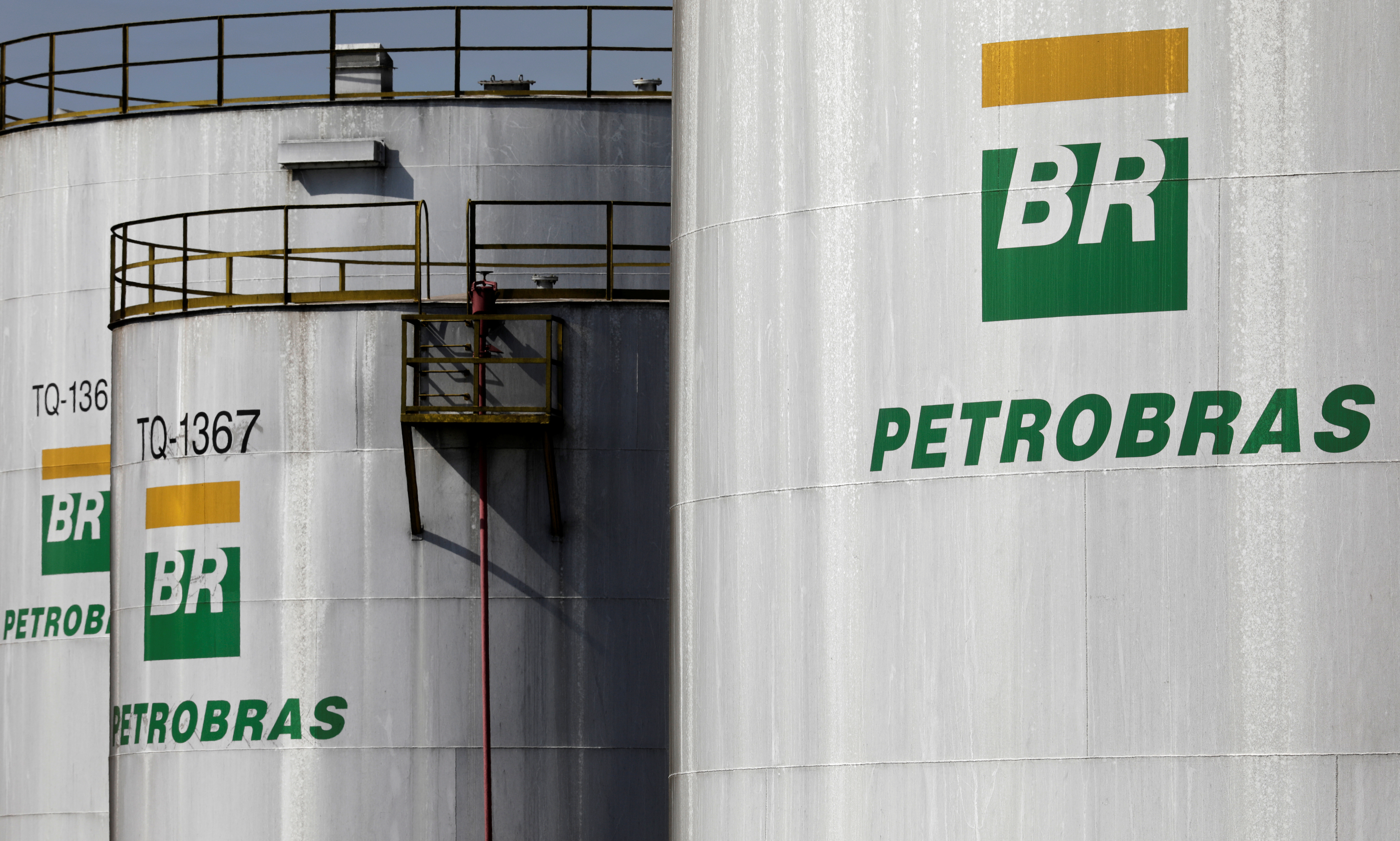 Petrobras avalia possibilidade de reajuste de diesel e gasolina antes do fim do ano, diz CEO