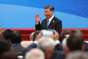 Xi adverte contra dissociação da China e elogia iniciativa da Nova Rota da Seda