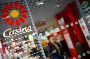 Casino vende primeiro lote de 61 lojas para Les Mousquetaires