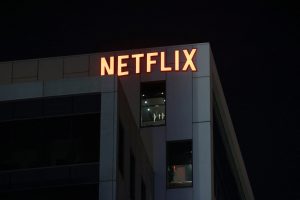 Netflix planeja subir preços após fim de greve dos atores, diz WSJ