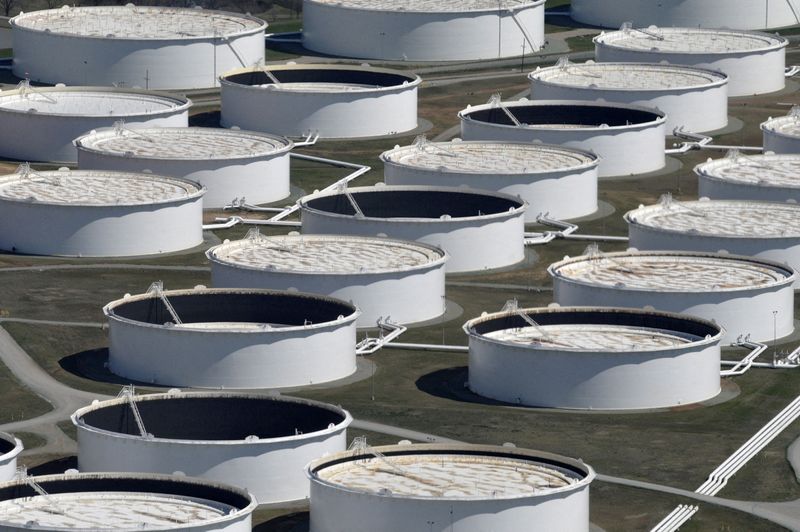 Petróleo sobe cerca de 2% diante de preocupações com conflito no Oriente Médio