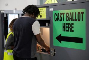 Juiz dos EUA ordena novo mapa distrital na Geórgia, citando prejuízos a eleitores negros