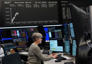 Ações de Portugal lideram perdas após renúncia do primeiro-ministro