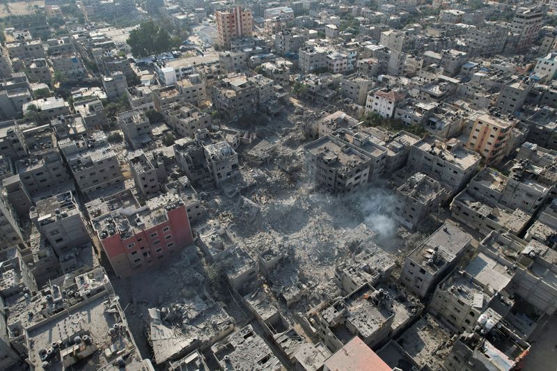 EUA buscam pausas na guerra de Gaza; tropas israelenses afirmam ter feito avanços