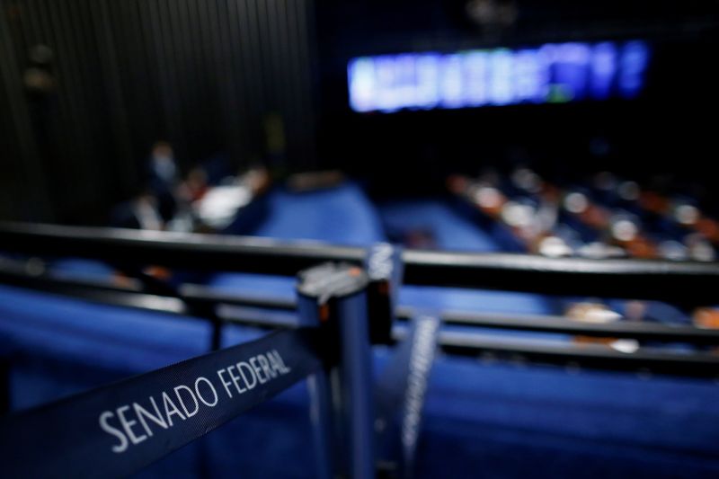 Zerar déficit depende do Congresso e não cabe agora discutir mudança de meta, diz Randolfe