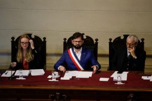 Boric convoca plebiscito para segunda proposta de nova Constituição no Chile