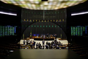 Relator diz que é preciso avaliar texto do Senado antes de falar em fatiar reforma tributária