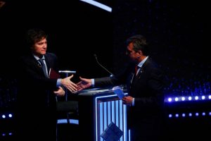 Pesquisadores argentinos veem eleição presidencial “totalmente aberta”