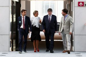 Juízes espanhóis dizem que anistia a catalães pode ajudar premiê, mas coloca em risco Estado de Direito