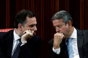 Reforma tributária pode ser fatiada e promulgada logo a depender das mudanças no Senado, diz Lira