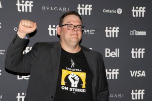 Atores de Hollywood garantem salvaguardas para uso de IA nas telas