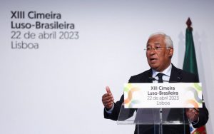 Primeiro-ministro português António Costa renuncia em meio a investigação de corrupção