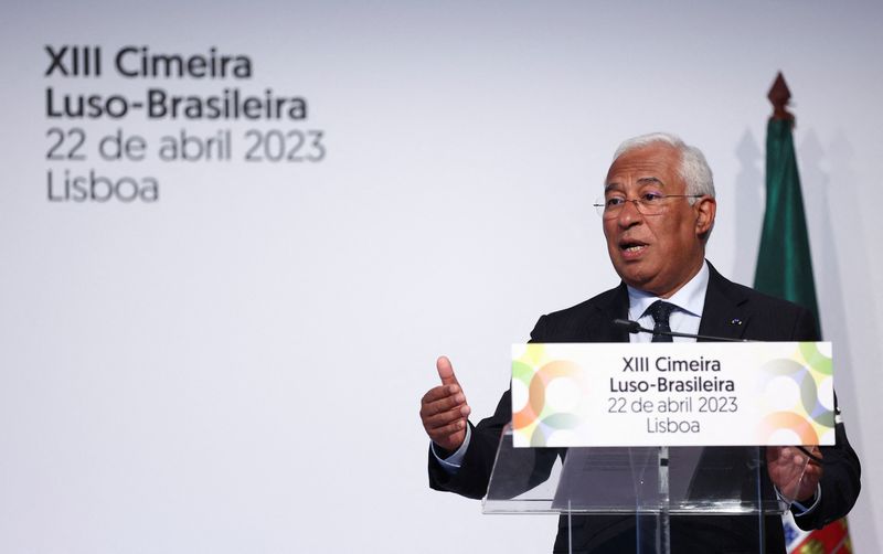 Primeiro-ministro português António Costa renuncia em meio a investigação de corrupção