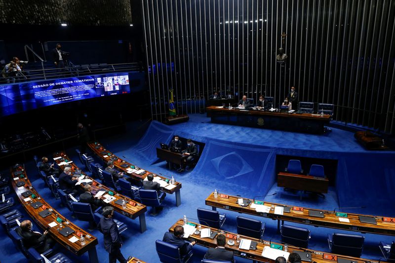Plenário do Senado inicia discussão da reforma tributária em primeiro turno