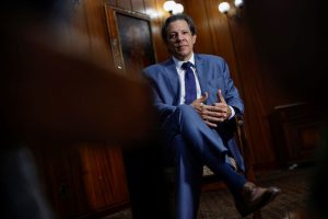 Governo não enviará mudança de meta fiscal e Haddad ganha tempo para aprovar medidas de arrecadação
