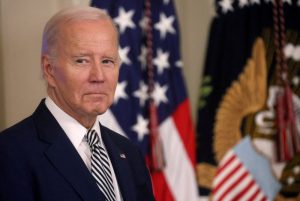 Biden inicia viagem por zonas rurais dos EUA com ida à Minnesota