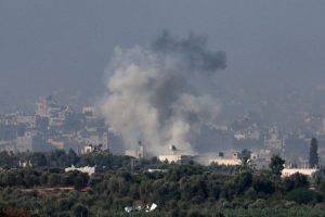Israel ataca rede de túneis de Gaza e ONU reitera apelo por pausa humanitária