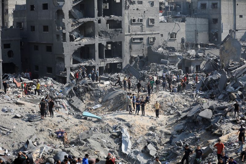8.796 palestinos morreram em ataques israelenses em Gaza desde 7 de outubro, diz Ministério da Saúde