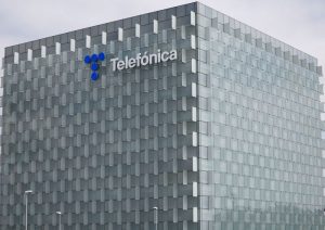 Telefónica prevê melhora de lucratividade até 2026 com queda de investimento