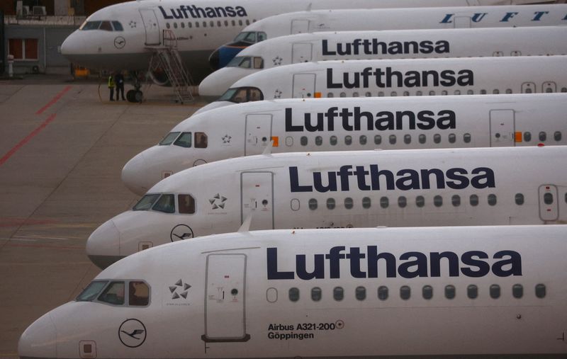 Lufthansa mostra otimismo com demanda por viagens após 3º tri acima do esperado