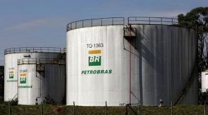 Petrobras busca mostrar orçamento para fusões e aquisições em plano estratégico