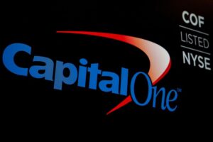 Capital One está em negociações avançadas para comprar Discover Financial, dizem fontes