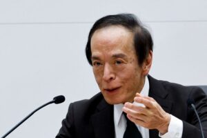 Chefe do BC do Japão promete manter estímulo monetário e sinaliza confiança na alta de preços