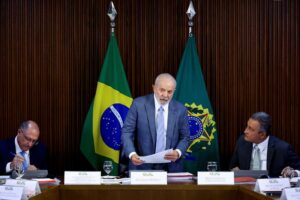Lula cobra que ministros trabalhem para população perceber resultados das ações do governo