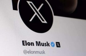 Elon Musk vende plataforma X para sua empresa de IA por US$ 45 bi.