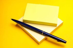 Monitoramento em Tempo Real do Mercado de Ações: Acompanhe as Oscilações e Tendências da Bolsa de Valores com Atualizações Instantâneas e Informações Detalhadas para Tomar Decisões de Investimento Informadas