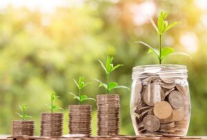 Luxo Líquido: Descubra a Garrafa de Água que Alcança Valores Astronômicos de R$ 330 Mil, Consolidando-se como a Mais Caras e Exclusiva do Mundo
